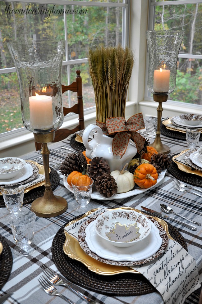 55 Beautiful Thanksgiving Table Decor Ideas DigsDigs