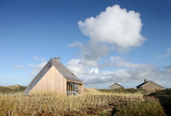 Angular Beach Home That Blends In With The Dunes