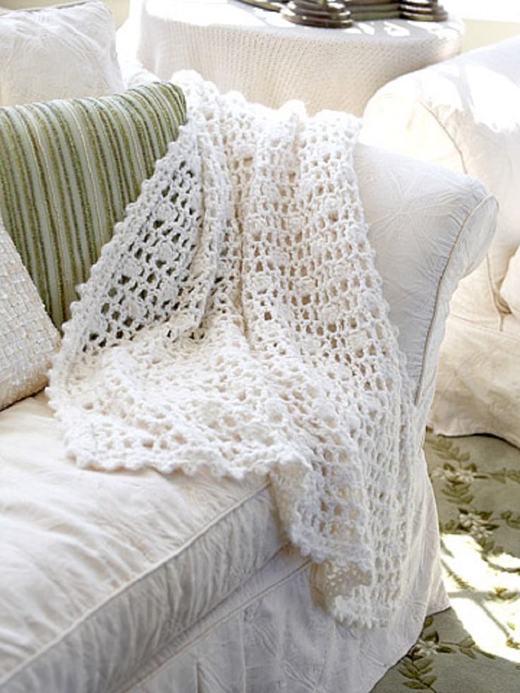 28 Cozy And Comfy Crocheted Pieces For Home Décor  DigsDigs