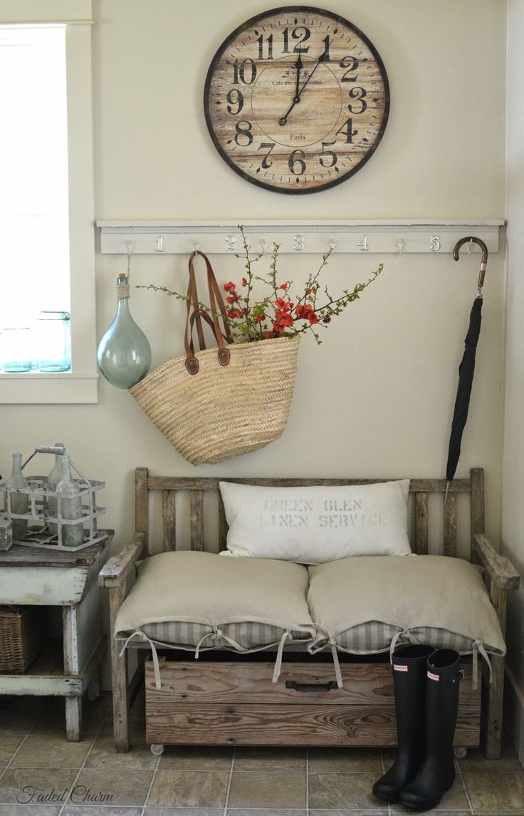 Picture Of Cozy And Simple Farmhouse Entryway Decor Ideas 17