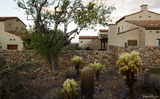 Desert Farmhouse With Warm Traditional And Rustic Interiors