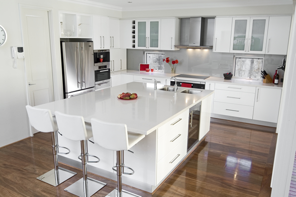 Glossy White Kitchen Design Trend | DigsDigs