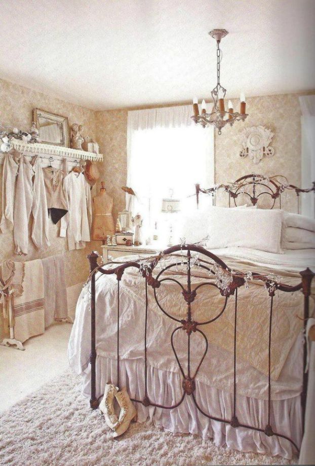 Sweet Shabby Chic Bedroom Decor Ideas Digsdigs