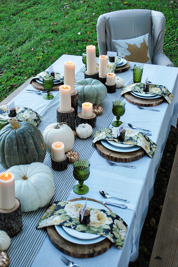 55 Beautiful Thanksgiving Table Decor Ideas - DigsDigs