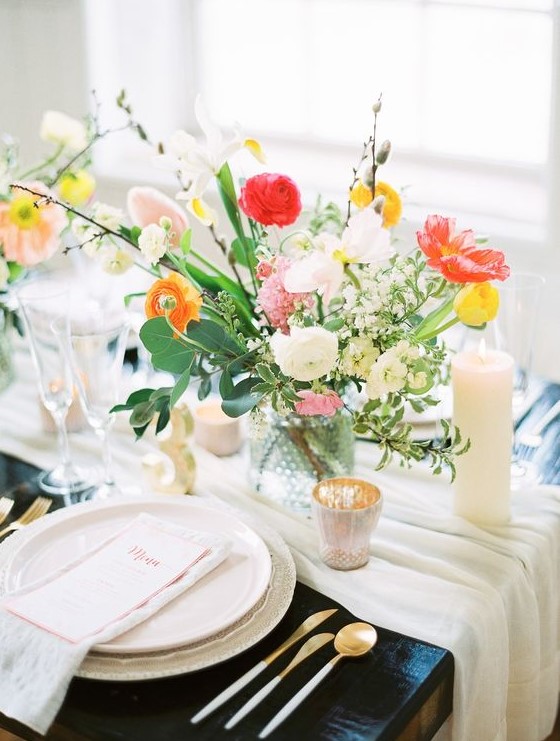 52 Cool Mother’s Day Table Décor Ideas - DigsDigs
