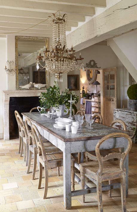 Cottage Chic Dining Room