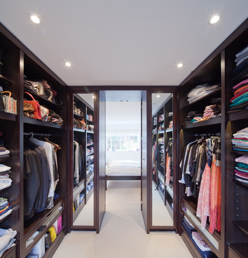 https://www.digsdigs.com/photos/2013/02/65-stylish-and-exciting-walk-in-closet-design-ideas-14.jpg
