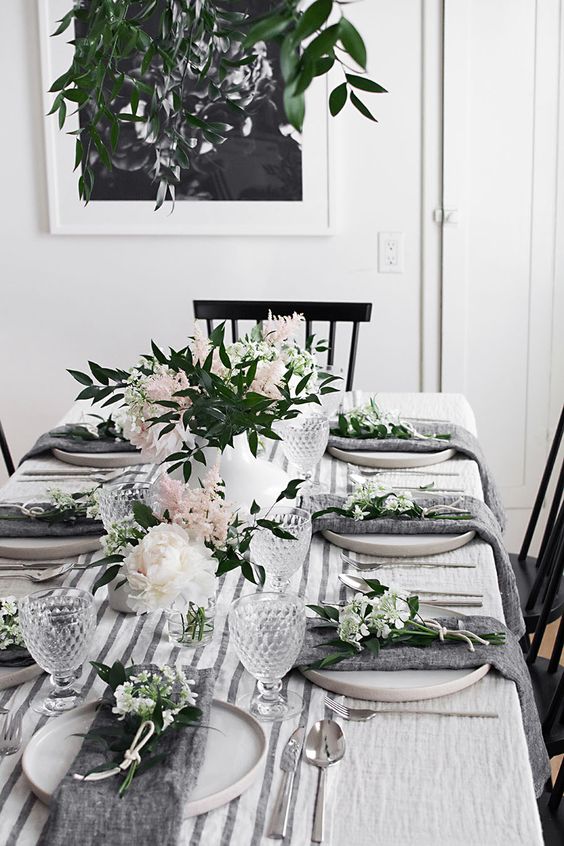 96 Stylish And Inspiring Spring Table Decoration Ideas - DigsDigs