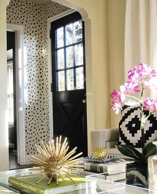 18 Ways to Add Animal Print Decor for Timeless Glamour