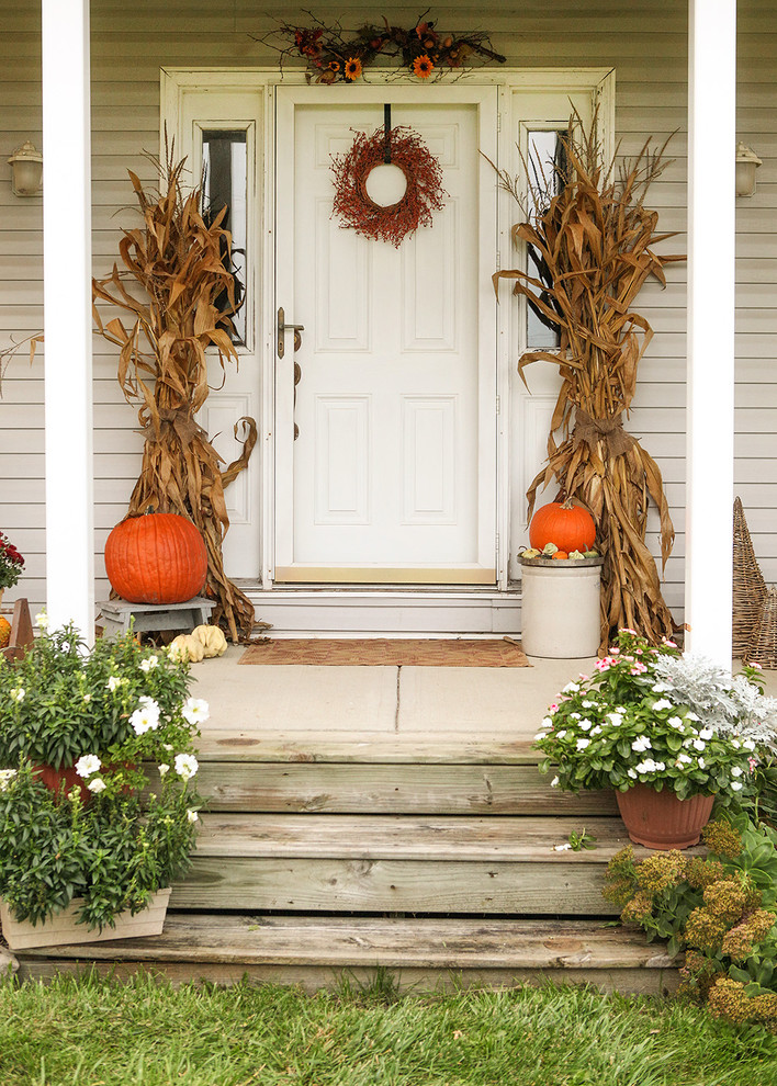 67 Cute And Inviting Fall Front Door D cor Ideas DigsDigs