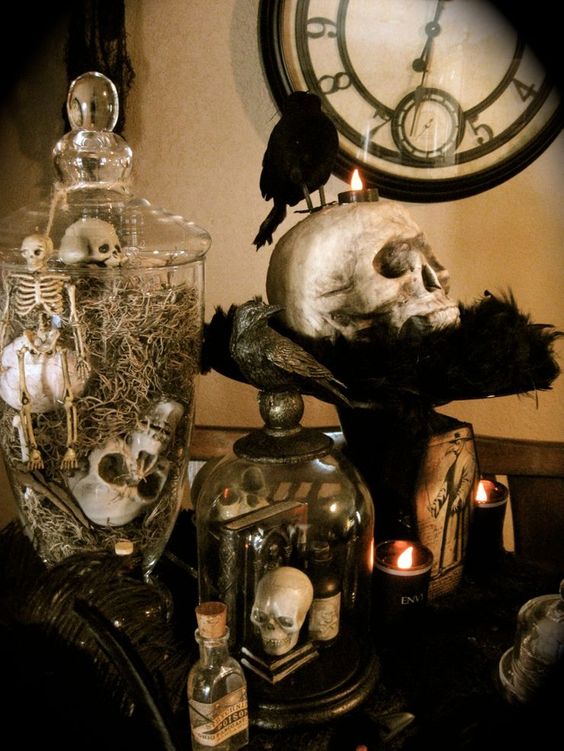 58 Beautiful Vintage Halloween Décor Ideas - DigsDigs