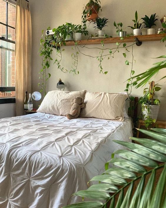 45 Dreamy Spring Bedroom Décor Ideas - DigsDigs