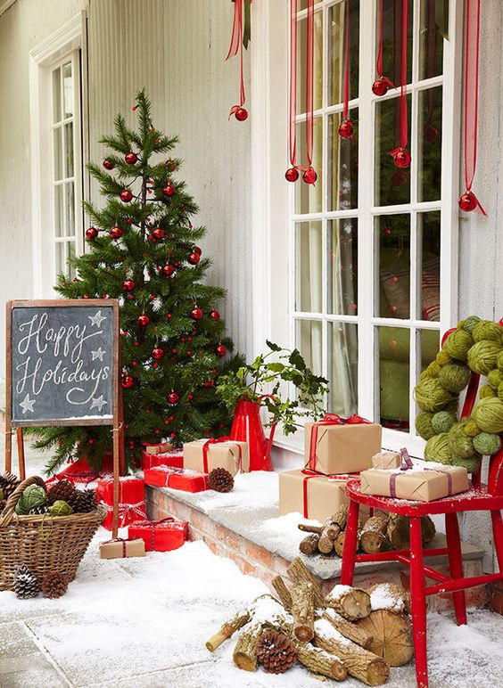 24+ Entryway Christmas Decorations 2021