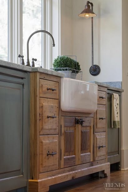 https://www.digsdigs.com/photos/2015/02/an-interesting-idea-to-make-farmhouse-kitchen-cabinets-to-stand-out.jpg