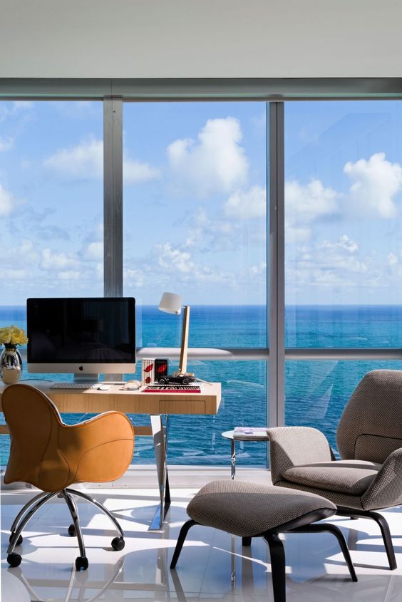 61 Cool Home Offices With Stunning Views - DigsDigs