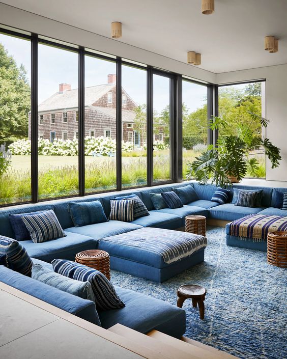 Ten Residential Interiors With Cosy Conversation Pits, 43% OFF