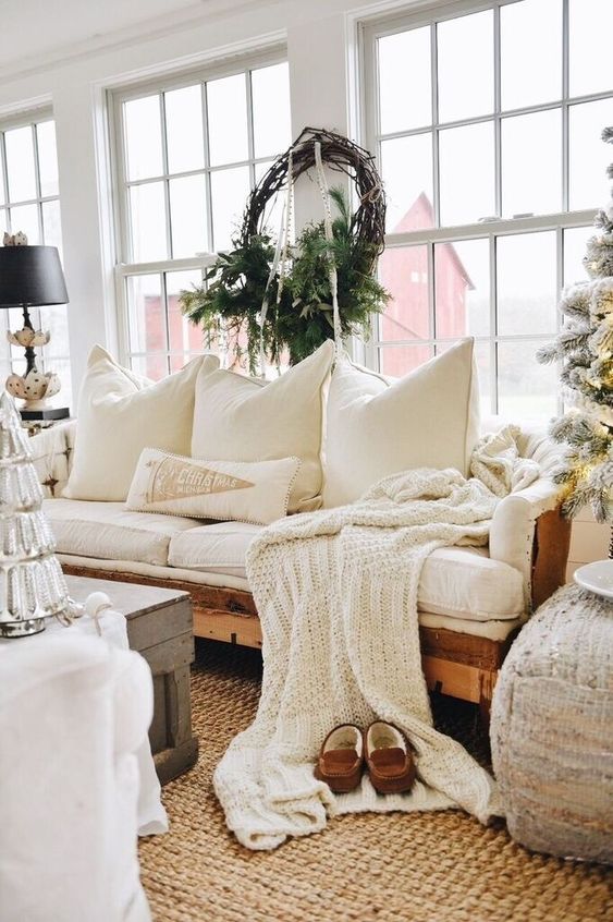 42 Cool Ways To Cozy Up Your Living Room For Winter DigsDigs