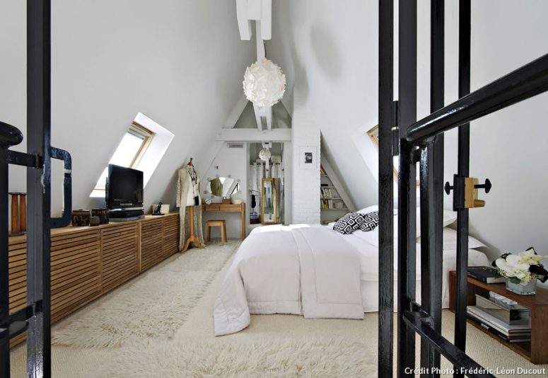 Scandianvian Monochrome Attic Apartment In Paris - DigsDigs