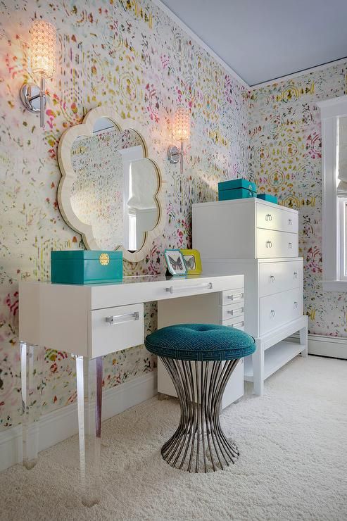 dressing table for teenage girl