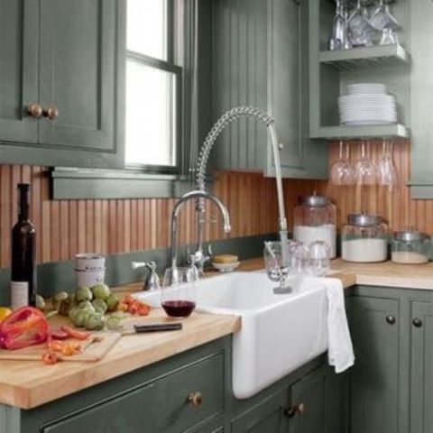 25 Beadboard Kitchen Backsplashes To Add A Cozy Touch