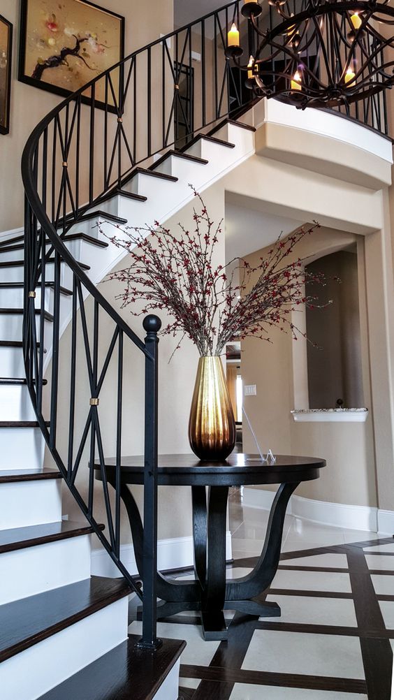 33 Wrought Iron Railing Ideas For Indoors And Outdoors - DigsDigs