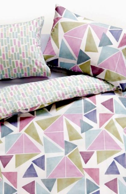 30 Timeless Geometric And Graphic Bedding Ideas - DigsDigs