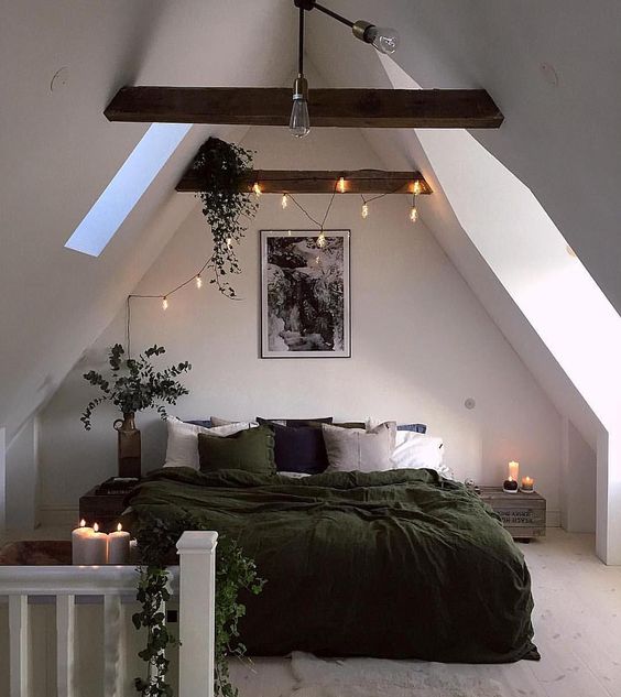 27 Cool String Lights Ideas For Bedrooms - DigsDigs