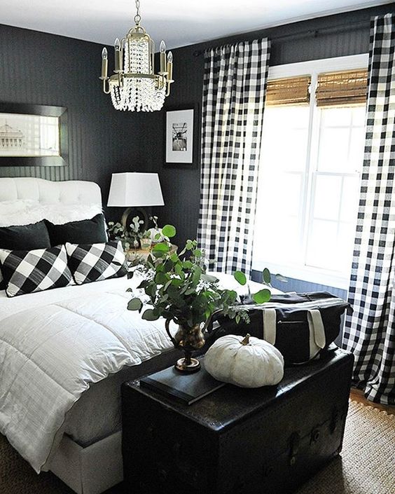  Buffalo Plaid Bedroom Ideas for Small Space