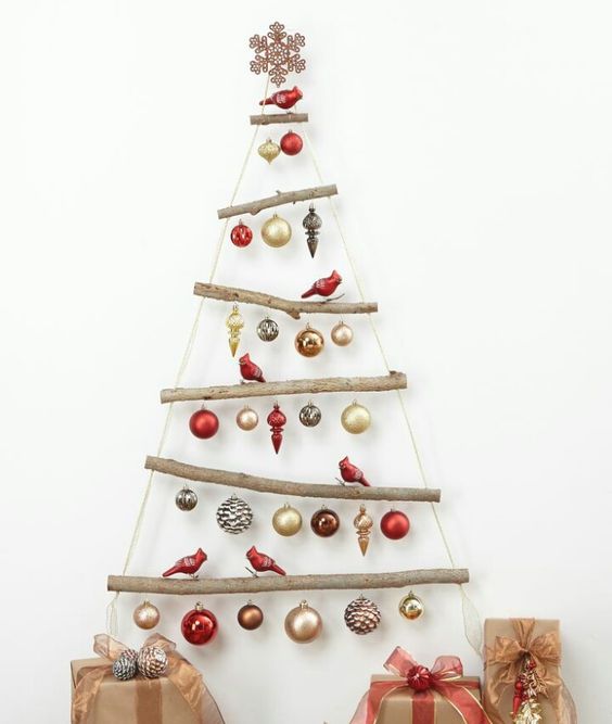 62 Creative Wall-Mounted Christmas Trees - DigsDigs