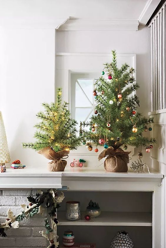 94 Beautiful Small Christmas Trees - DigsDigs