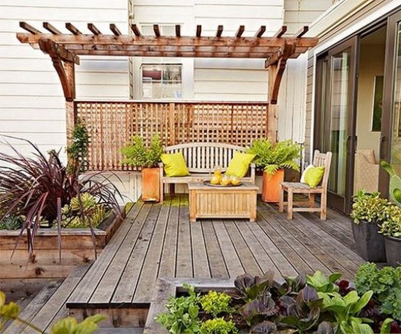 25 Easy Ideas To Decorate A Summer Deck - DigsDigs