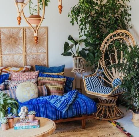 25 Peacock Chairs For Boho Chic Interiors - DigsDigs
