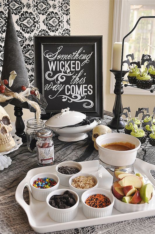 How to Style a Creative Drink Station for Halloween // Hostess with the  Mostess®