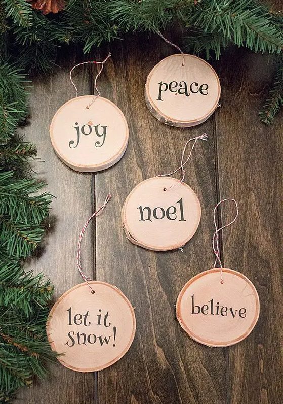 Simple Rustic Christmas Ornaments- DIY · Just That Perfect Piece