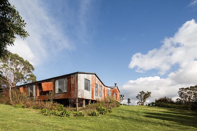 Unusual Rustic Zinc House Inspired By Local Barns - DigsDigs