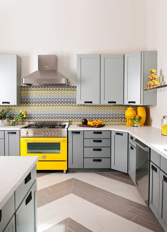 25 Bright Grey And Yellow Kitchen Decor Ideas - DigsDigs