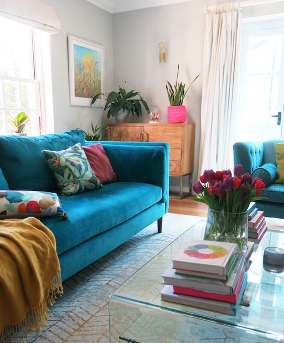 How to Choose and Style Sofa Pillows - The Turquoise Home