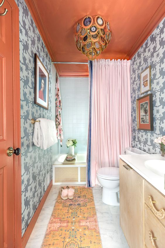 27 Extra Bold Maximalist Bathroom Decor Ideas - Shelterness