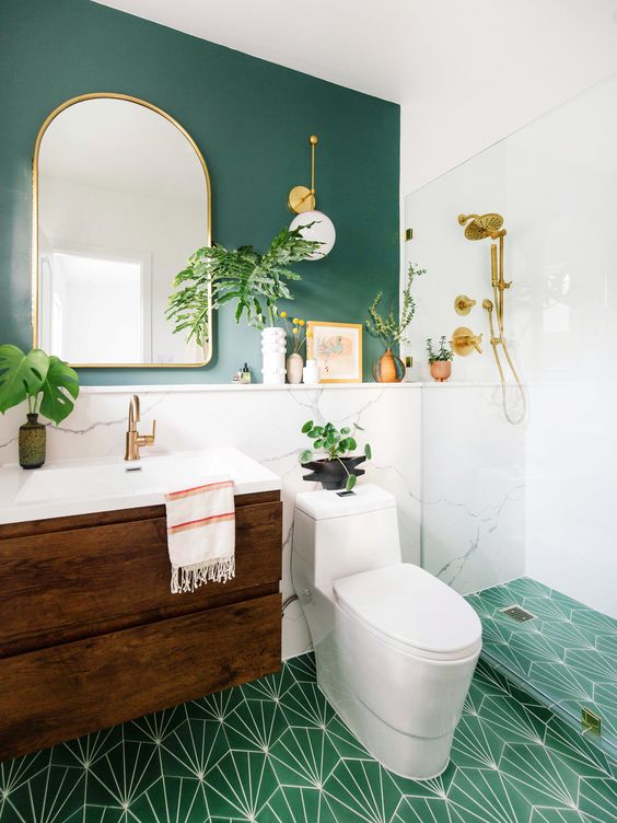 Small Bathroom Design Ideas With Green Accent