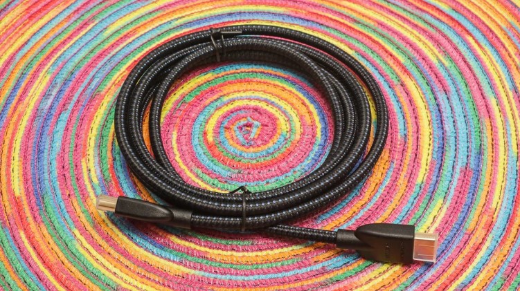 https://www.digsdigs.com/photos/2022/04/02-buy-shorter-cables-to-avoid-a-lot-of-mess-and-make-the-TV-or-other-pieces-look-very-sleek-and-your-space-decluttered.jpg