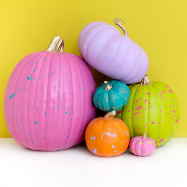 44 Modern Halloween Pumpkin Decor Ideas - DigsDigs