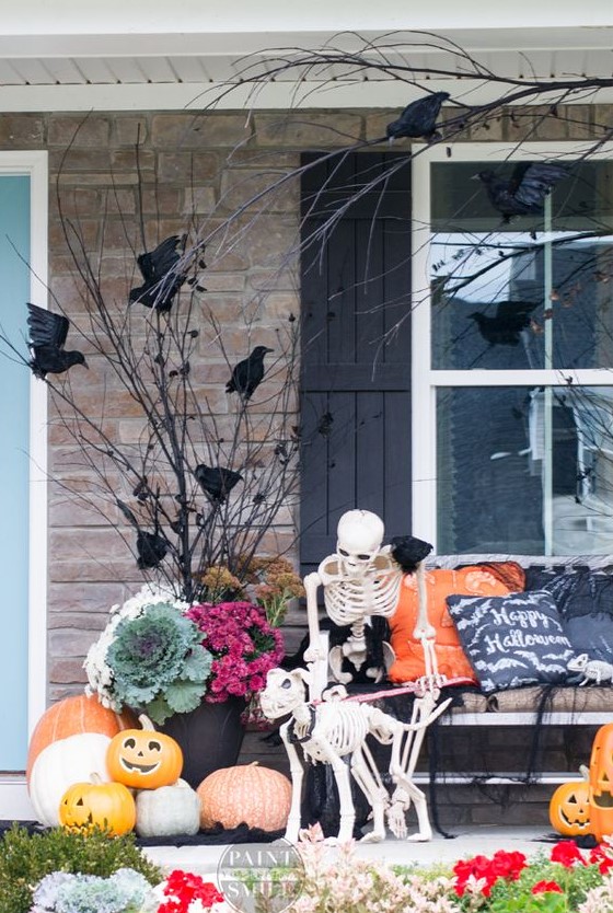 44 Hilarious Skeleton Halloween Decor Ideas - DigsDigs
