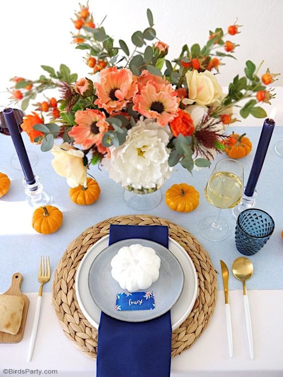 39 Orange And Rust Thanksgiving Decor Ideas - DigsDigs