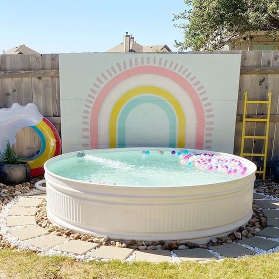 Charming Water Trough Bath Tub