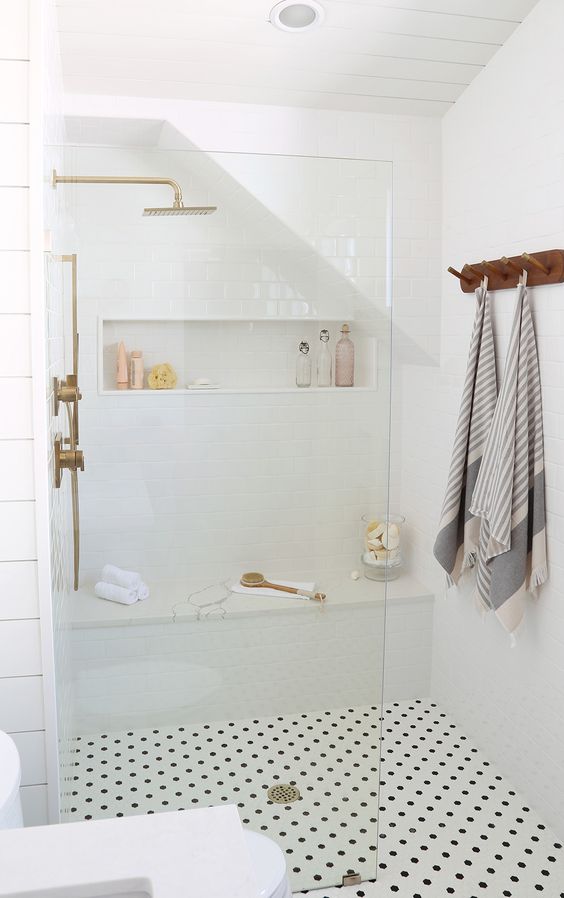 81 Practical Bathroom Niche Shelves Ideas - DigsDigs