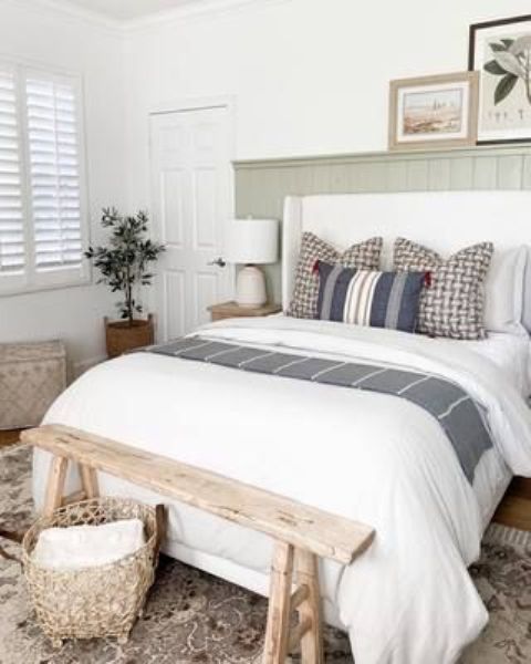 83 Welcoming Modern Farmhouse Bedrooms - DigsDigs