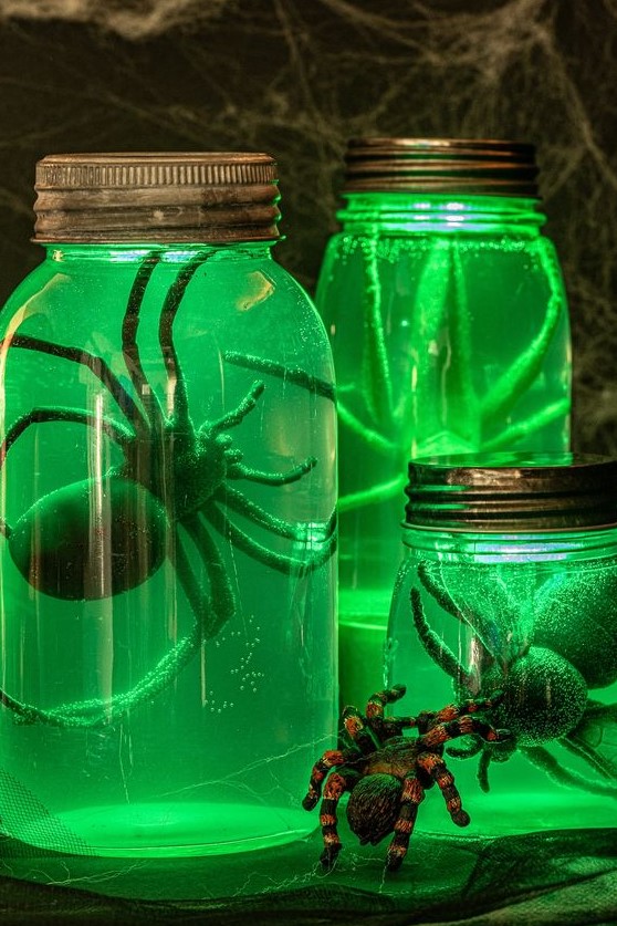 Not So Scary Halloween Monsters: Glow in the Dark Mason Jars