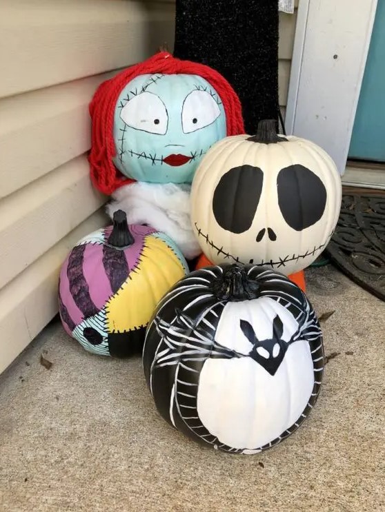 70 Cool Halloween Pumpkin Painting Ideas - DigsDigs