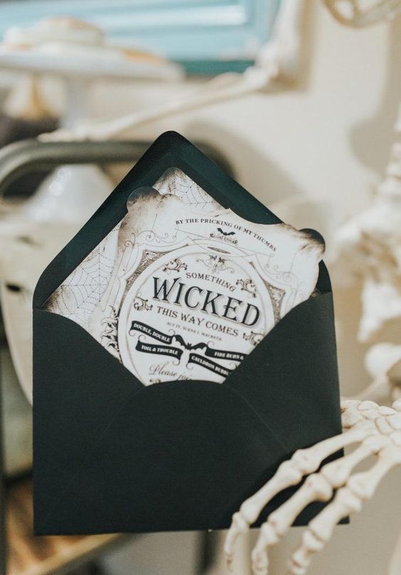 A Very Potter Halloween Party: Invitations – My Life's Designs