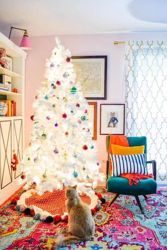 65 Best Colorful Christmas Tree Decor Ideas - DigsDigs